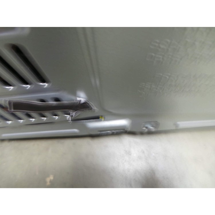 GRADE A2 - Light cosmetic damage - Samsung RL4362FBASL G-series Silver 70cm Wide Freestanding Fridge Freezer With Easy Clean Steel Doors