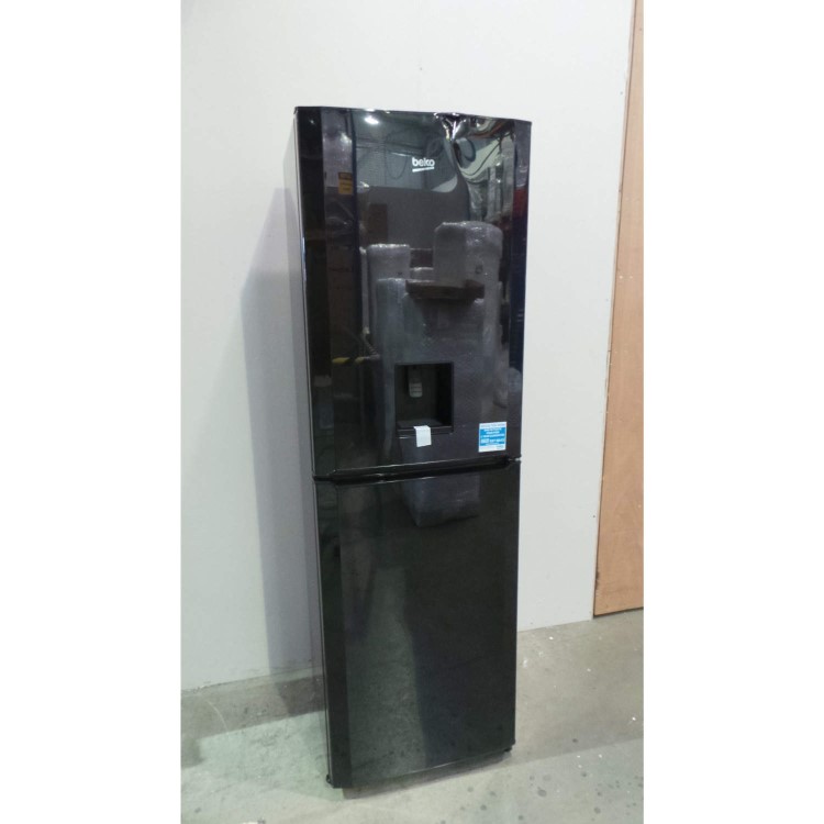 GRADE A3 - Heavy cosmetic damage - Beko CFD6914APB 60cm Family Sized Freestanding Fridge Freezer with Water Dispenser - Black