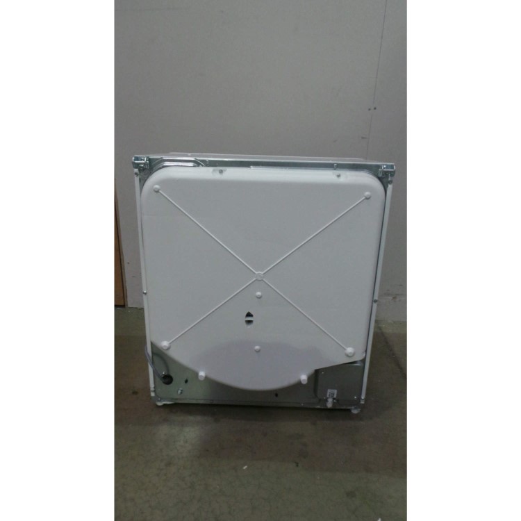GRADE A2 - Light cosmetic damage - Zanussi TC180W Compact 3.4kg Condenser Tumble Dryer White