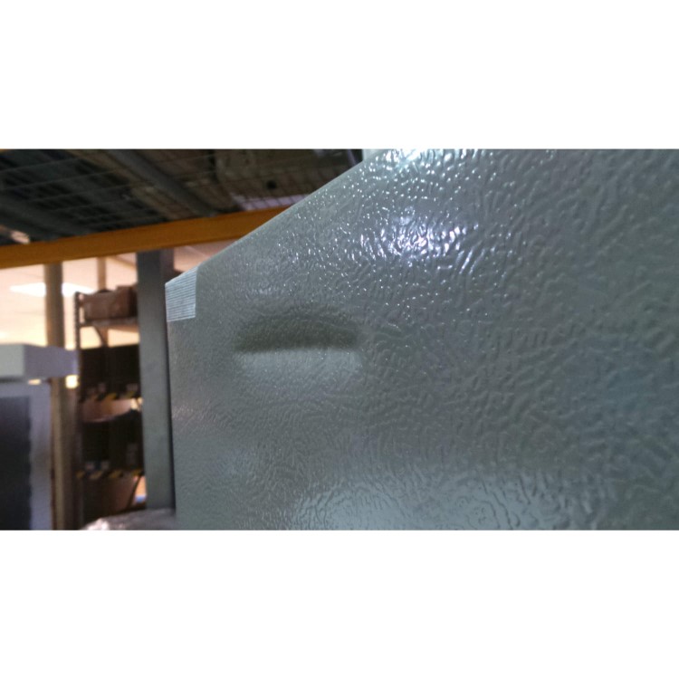 GRADE A3 - Heavy cosmetic damage - Daewoo RN305NS 55cm Wide Freestanding Frost Free Fridge Freezer Silver