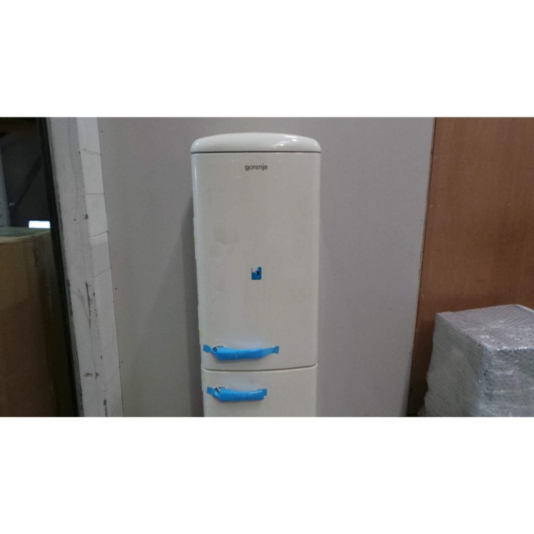 GRADE A3 - Heavy cosmetic damage - Gorenje RK60359OC Retro Style Freestanding Fridge Freezer Right Hand Hinge Cream