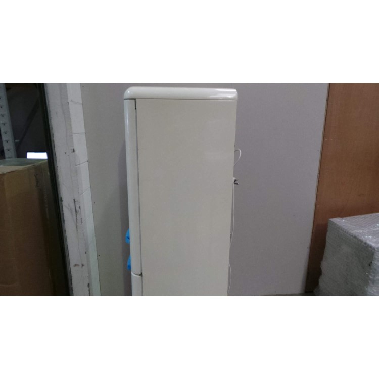 GRADE A3 - Heavy cosmetic damage - Gorenje RK60359OC Retro Style Freestanding Fridge Freezer Right Hand Hinge Cream