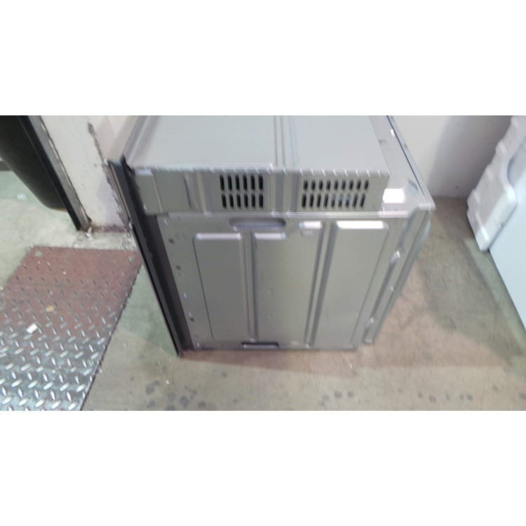 GRADE A2 - Light cosmetic damage - Neff B14M42N3GB built-in/under single oven Electric in Stainless steel
