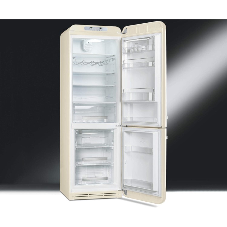 GRADE A2 - Light cosmetic damage - Smeg FAB32RFC Fifties Style Right Hand Hinge Freestanding Fridge Freezer - Cream