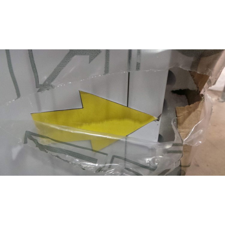 GRADE A2 - Light cosmetic damage - Indesit IWME147 7kg 1400rpm Integrated Washing Machine
