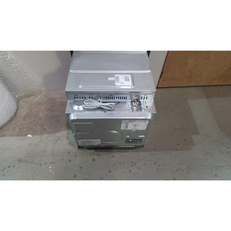 GRADE A2 - Light cosmetic damage - Bosch HBA13B150B Classixx Brushed Steel 3D Hot Air Electric Built-in/under Single Oven