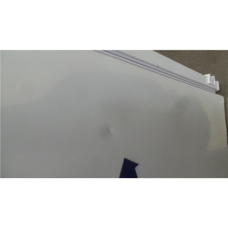 GRADE A3 - Matrix MFC501 50-50 Integrated Fridge Freezer