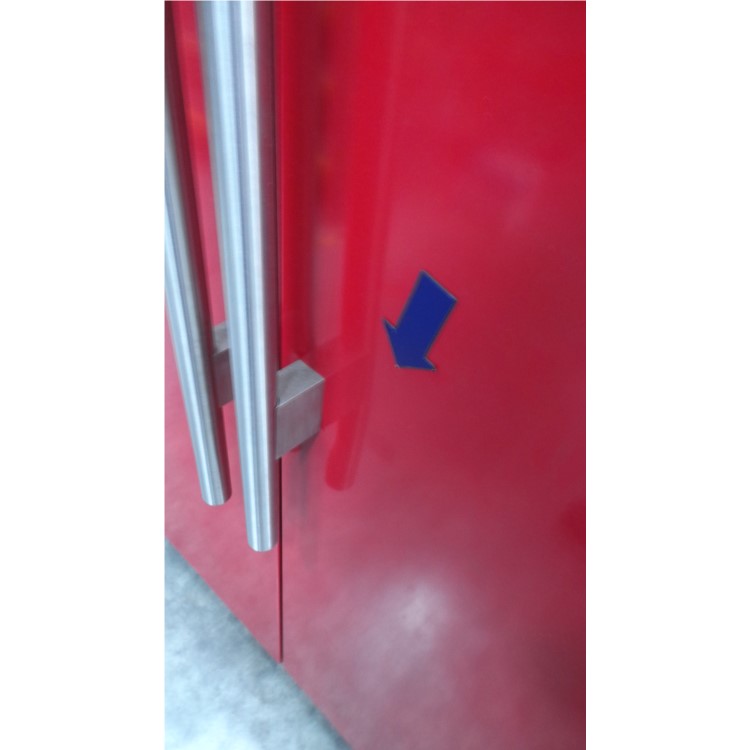 GRADE A3 - Britannia FF-MONTANA-R Montana American Fridge Freezer With Ice And Water Dispenser - Gloss Red
