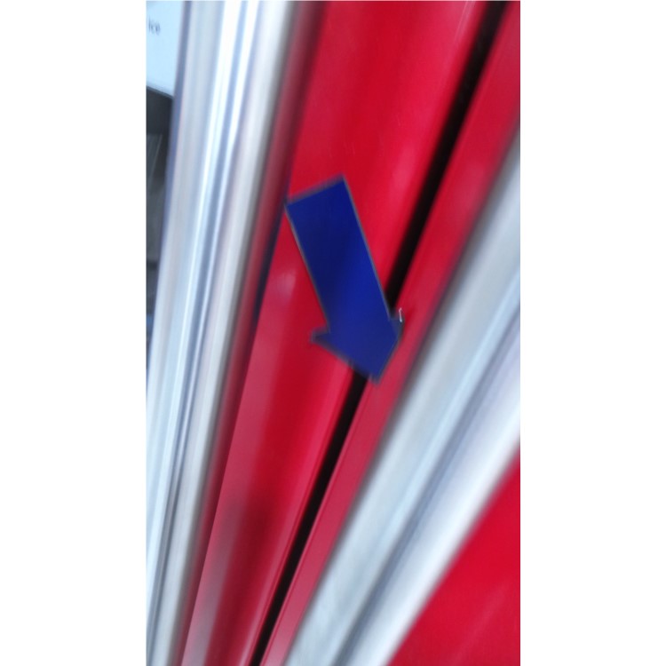 GRADE A3 - Britannia FF-MONTANA-R Montana American Fridge Freezer With Ice And Water Dispenser - Gloss Red