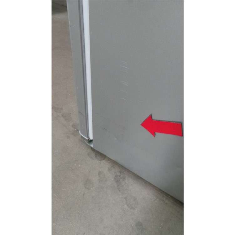 GRADE A3 - Hotpoint FFAA52S Ice Diamond Freestanding Fridge Freezer Silver