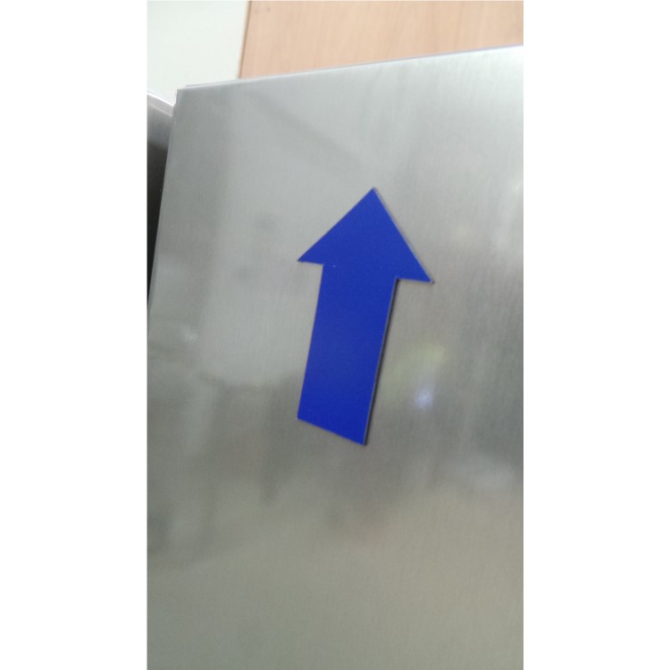 GRADE A2 - Hisense RS723N4WC1 Side By Side American Fridge Freezer With Water Dispenser Stainless Steel Effect Doors