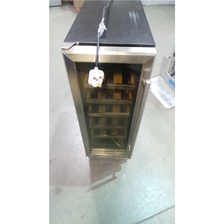 GRADE A3 - Baumatic BWC300SS 30cm Electronic Wine Cooler in Black with a Stainless Steel Door Trim