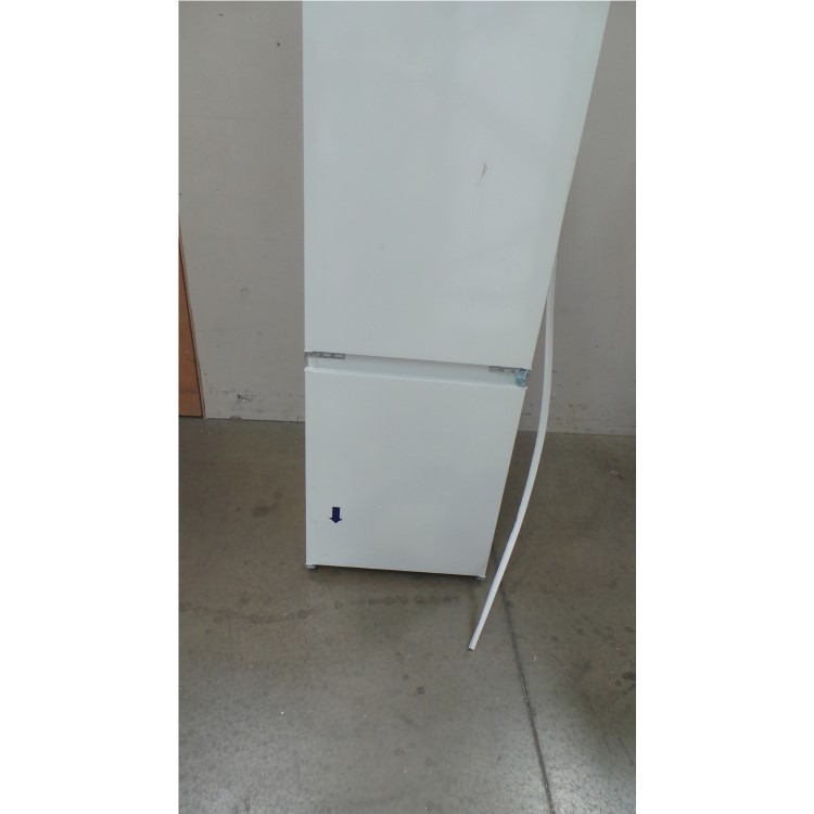 GRADE A3 - Smeg UKC7280FP 70-30 Sliding Rail Integrated In-column Fridge Freezer