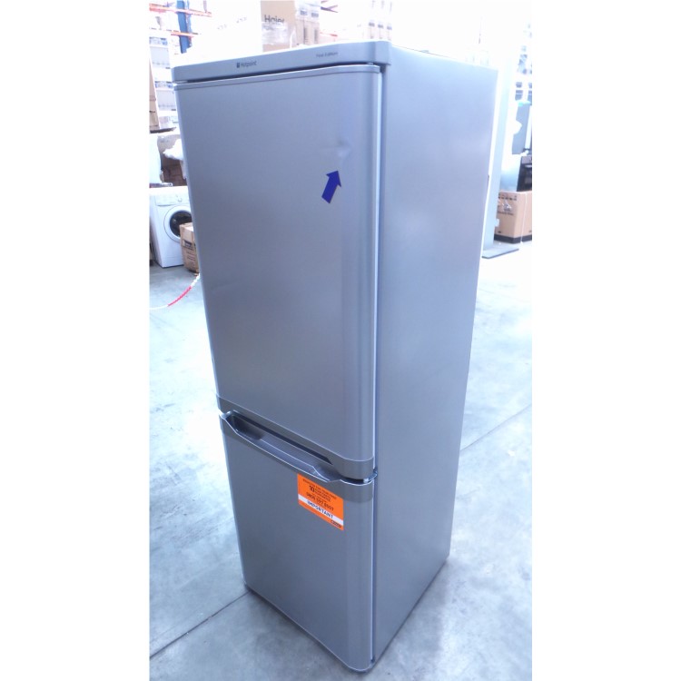GRADE A3 - Hotpoint NRFAA50S Ice Diamond Freestanding Fridge Freezer Silver