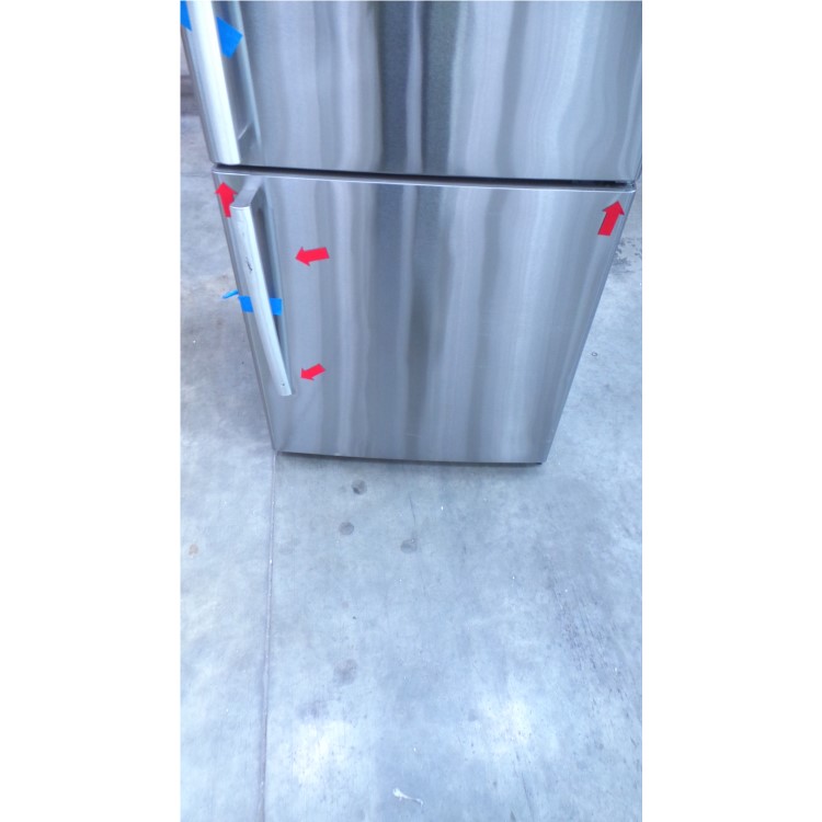 GRADE A3 - CDA FF770SS Freestanding Fridge Freezer Stainless Steel