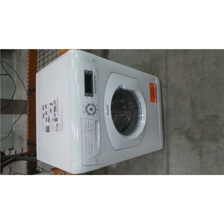 GRADE A2 - Hotpoint WMAO743P 7kg 1400rpm A+++ Freestanding Washing Machine - White