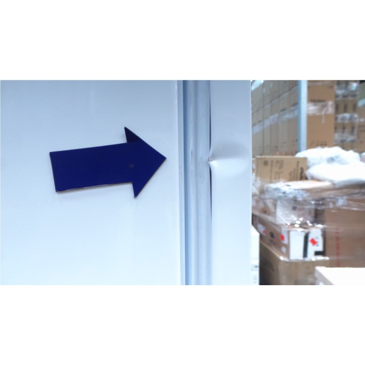GRADE A2 - Hotpoint HM325FF2 54cm Wide Frost Free 50-50 Integrated Upright Fridge Freezer - White