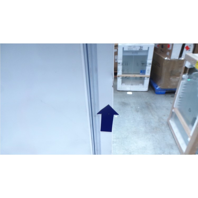 GRADE A2 - Hotpoint HM325FF2 54cm Wide Frost Free 50-50 Integrated Upright Fridge Freezer - White