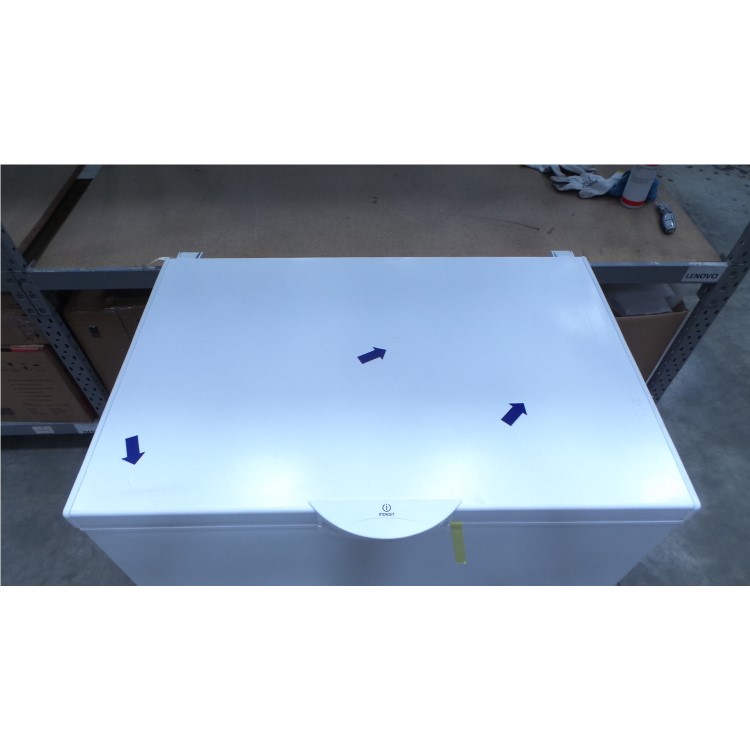GRADE A3 - Indesit OS1A250H 101cm Wide 251 Litre Chest Freezer White