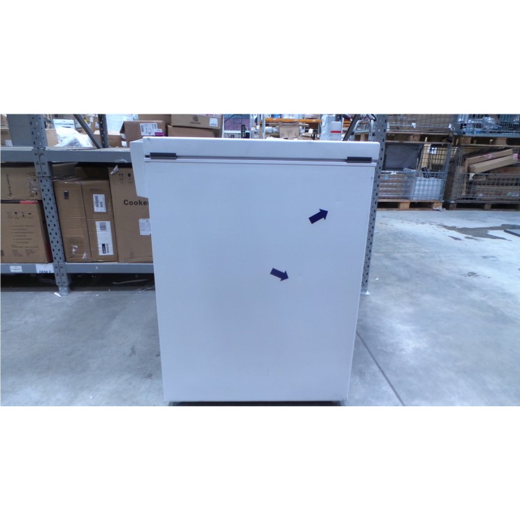 GRADE A3 - Indesit OS1A250H 101cm Wide 251 Litre Chest Freezer White