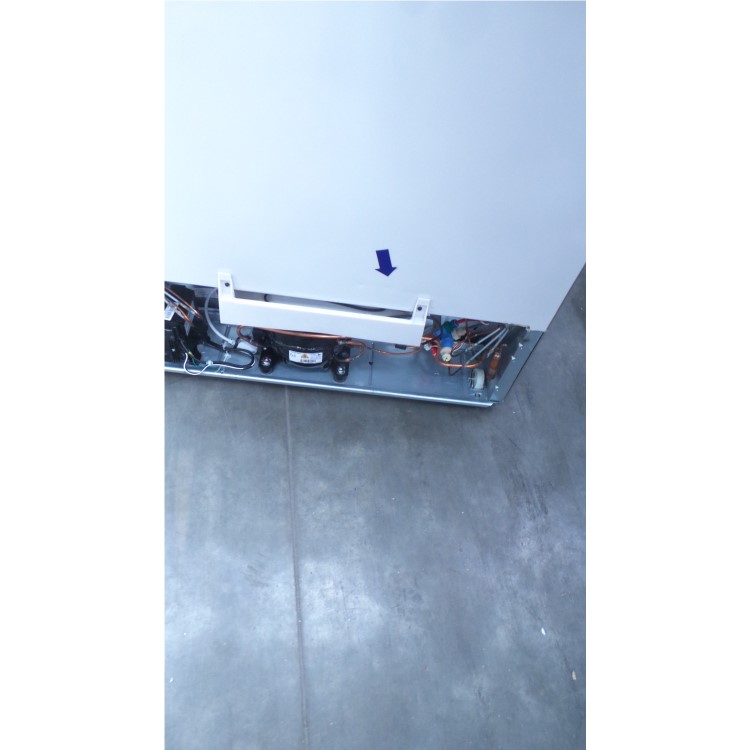 GRADE A2 Fisher & Paykel RF540ADUSX4 24198 Three Door Freestanding Fridge Freezer With Ice Maker And Water Dispenser - EZKleen Stainless Steel