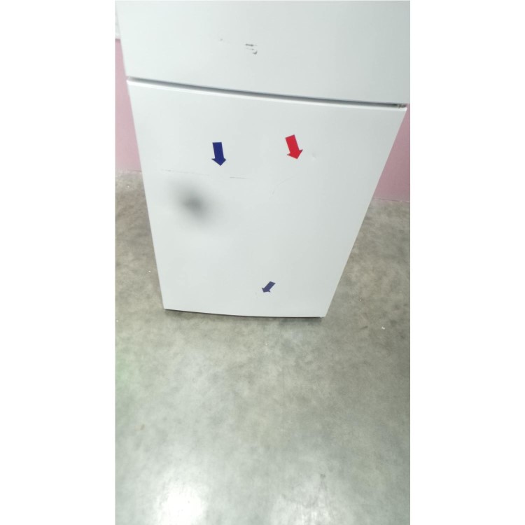 GRADE A3 - Bosch KGN39XW36G NoFrost VitaFresh Freestanding Fridge Freezer White