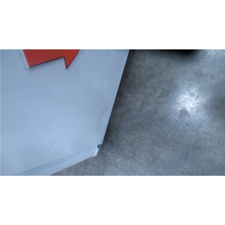 GRADE A3 - Hotpoint RFAA52P Ice Diamond Freestanding Fridge Freezer Polar White