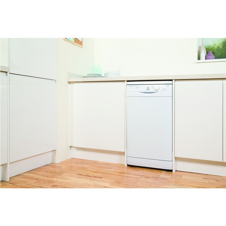 GRADE A1 - Indesit DSR15B1 10 Place Freestanding Slimline Dishwasher - White