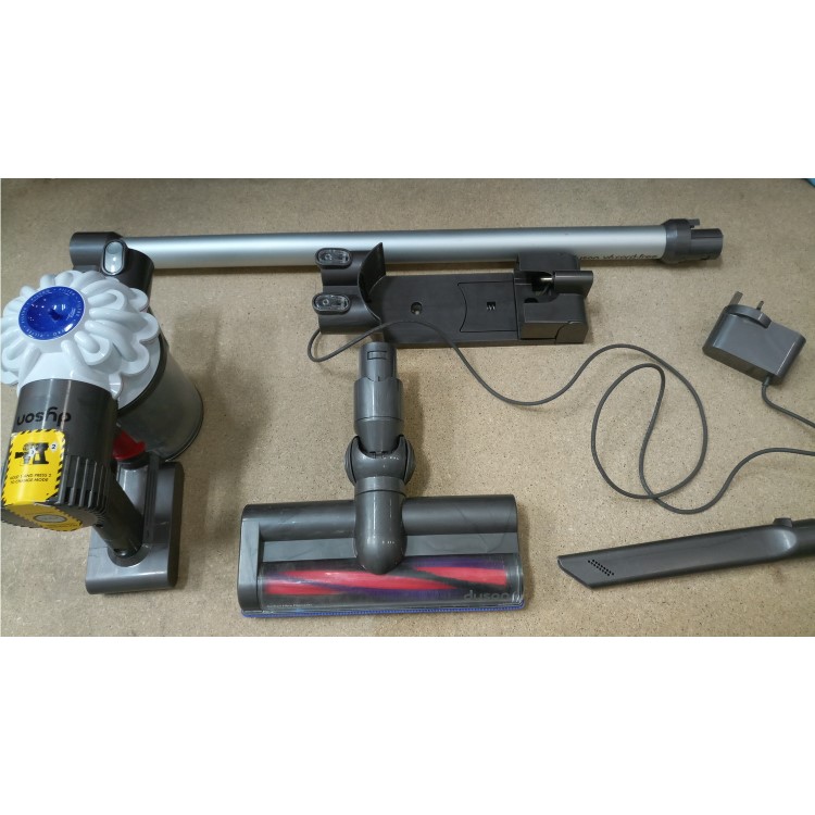 GRADE A3 - Dyson DYNV6 V6 Powerful Cordless Vacuum Cleaner