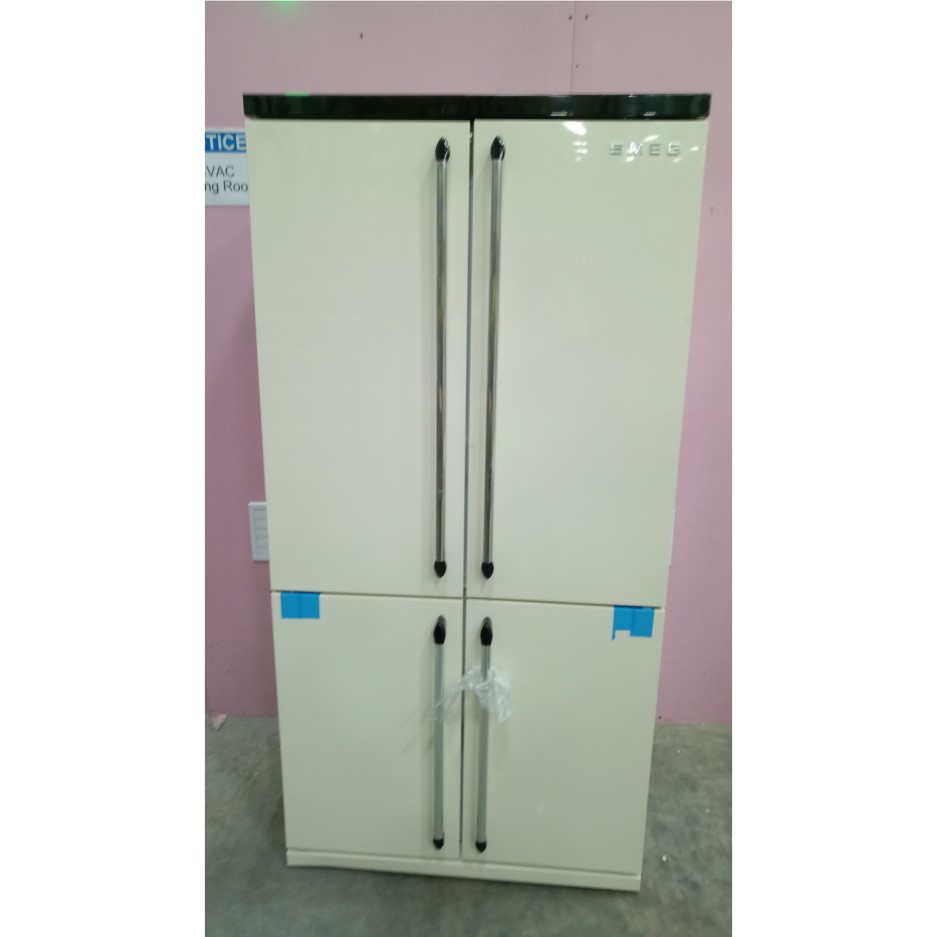 GRADE A3 Smeg FQ960P 90cm Victoria Cream Freestanding Four Door