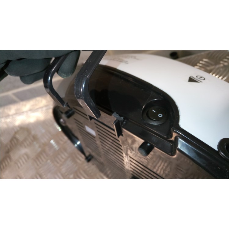GRADE A3 - Polti VAPORELLAFOREVER650 Vaporella Forever 650 Steam Generator Iron - Soft-Touch Handle