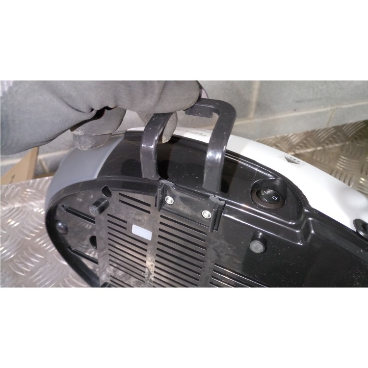 GRADE A3 - Polti VAPORELLAFOREVER650 Vaporella Forever 650 Steam Generator Iron - Soft-Touch Handle