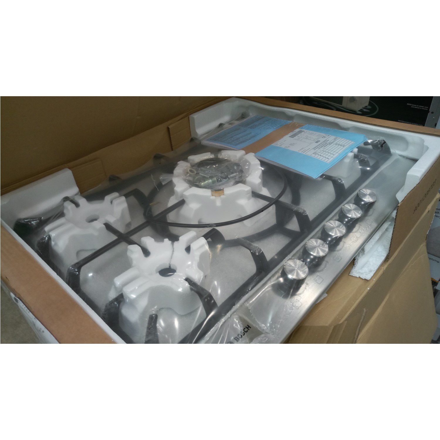 Grade A2 Bosch Pcq715b90e Classixx 70cm Gas Hob Stainless Steel