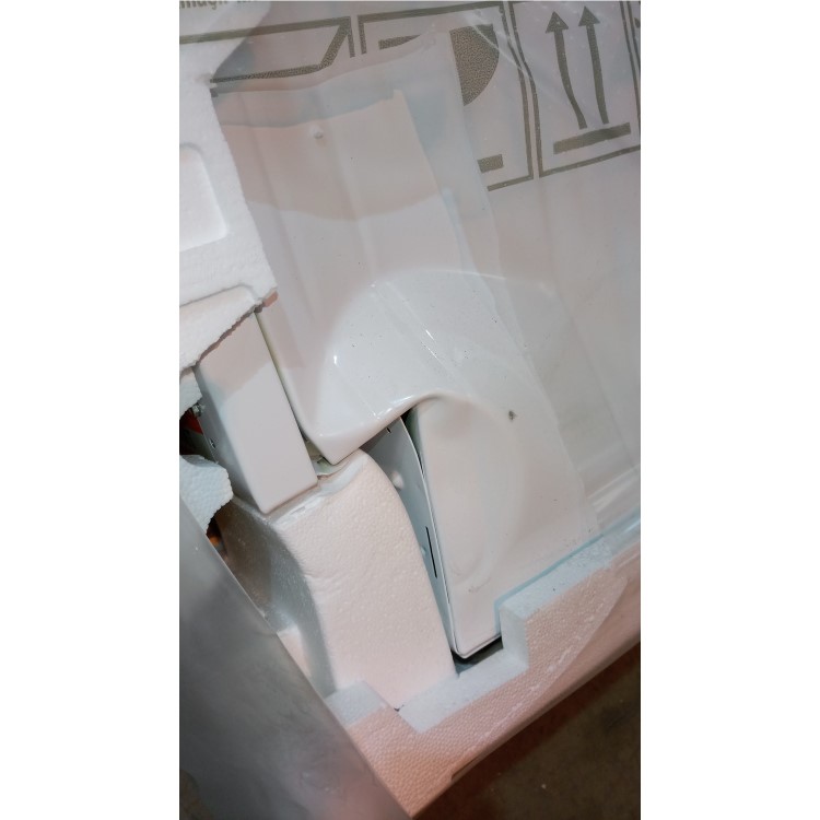 GRADE A3 - Hotpoint BHWM129 7kg 1200rpm Integrated Washing Machine