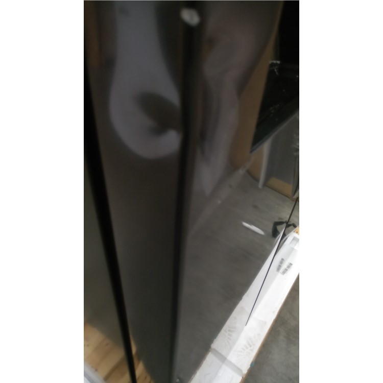 GRADE A2 - Hisense RS696N4IB1 Side By Side American Fridge Freezer With Ice and Water Dispenser Black
