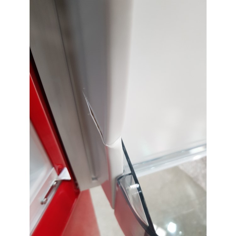 GRADE A3 - Montpellier MAB148R Retro Style 50-50 Freestanding Fridge Freezer - Red