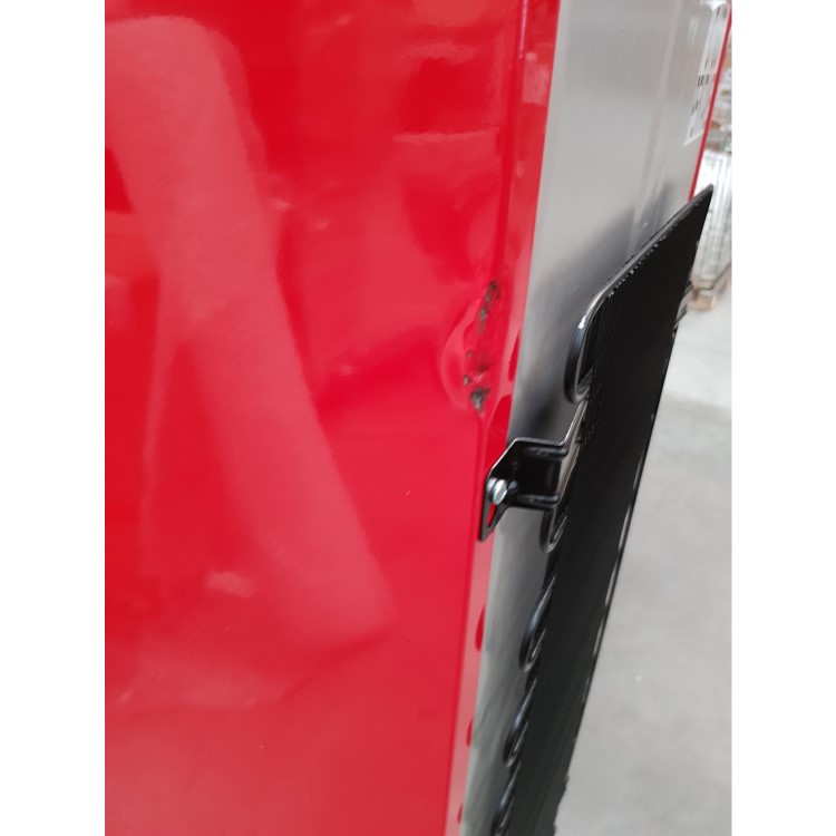GRADE A3 - Montpellier MAB148R Retro Style 50-50 Freestanding Fridge Freezer - Red