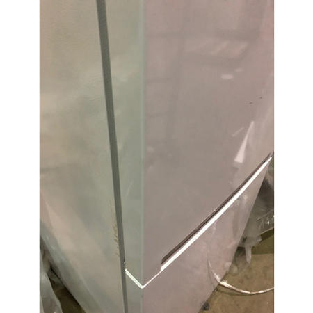 GRADE A3 - Beko CNG1672EW  Freestanding 70/30  Frost Free Fridge Freezer With EverFresh - White