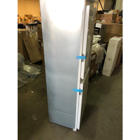 GRADE A3 - Indesit IB5050A1D 50-50 Sliding Rail Integrated Fridge Freezer - White