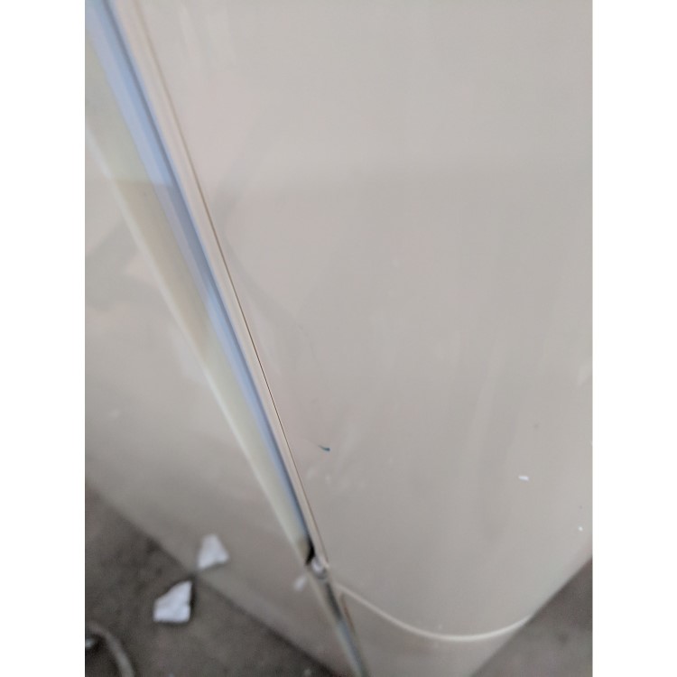 GRADE A2 - Smeg FAB32LCR3UK Fifties Style Frost Free Left Hand Hinge Freestanding Fridge Freezer - Cream