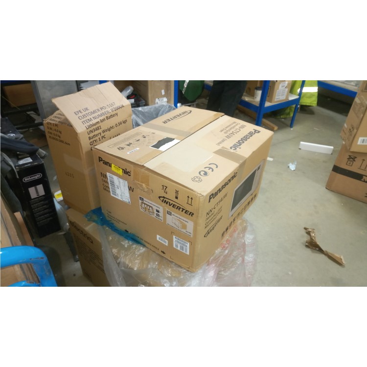 GRADE A2 - Panasonic NN-CT54JWBPQ 27L 1000W Slimline Combination Freestanding Microwave - White