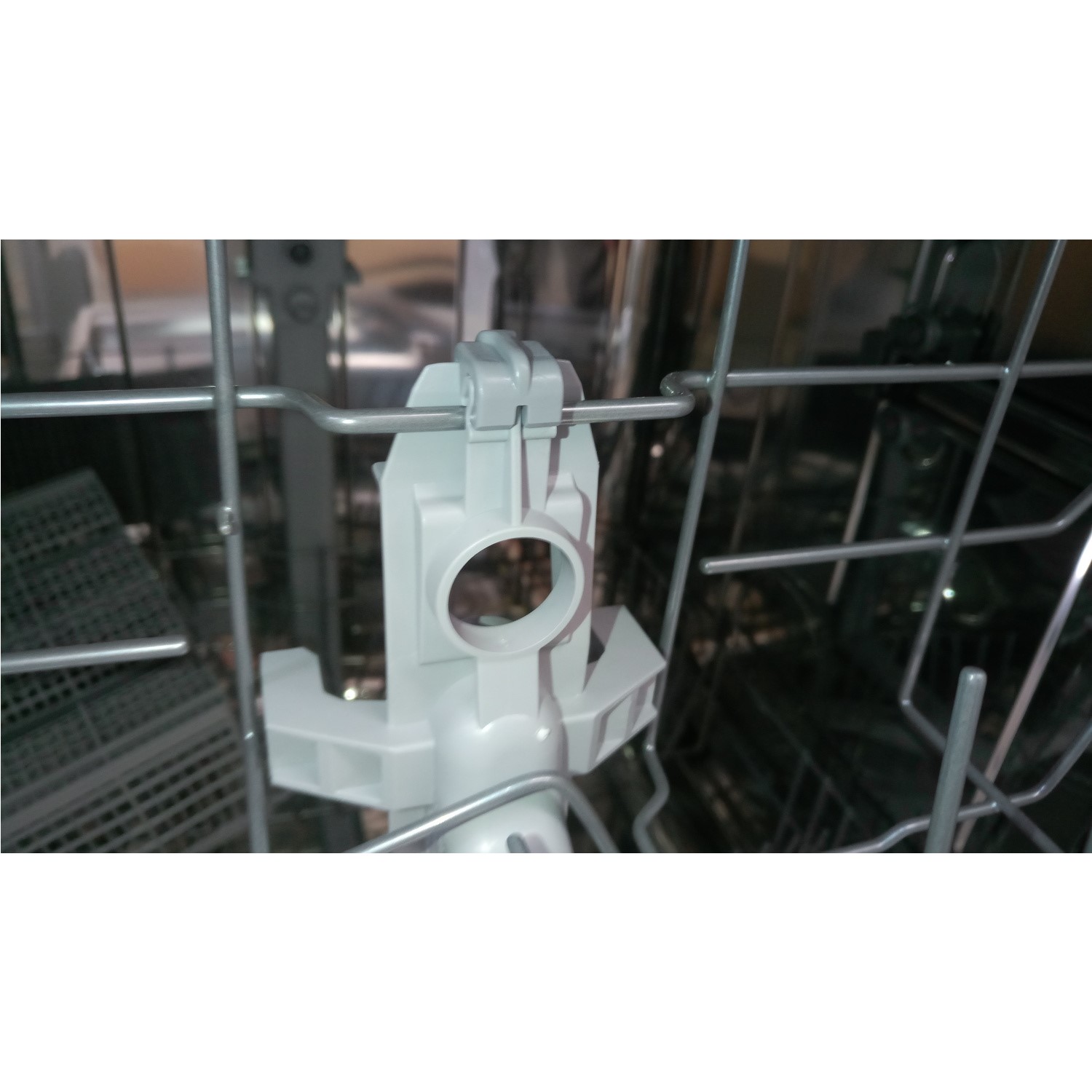 GRADE A3 Hotpoint Aquarius HFC2B19SV 13 Place Freestanding Dishwasher