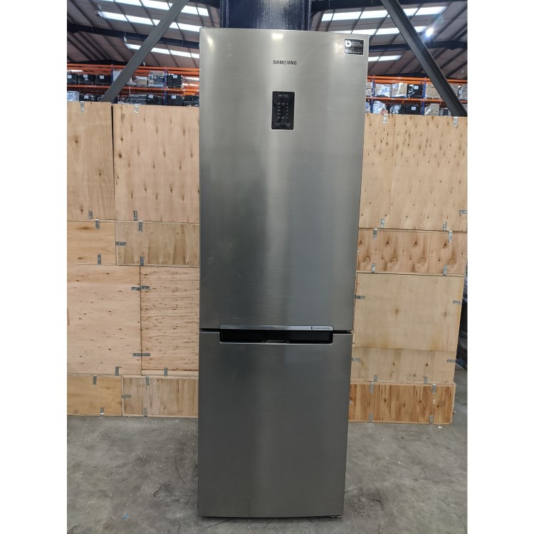 GRADE A3 - Samsung RB33N321NSS 315 Litre Freestanding Fridge Freezer 60/40 Split Frost Free A+++ Energy Rating 60cm Wide - Silver