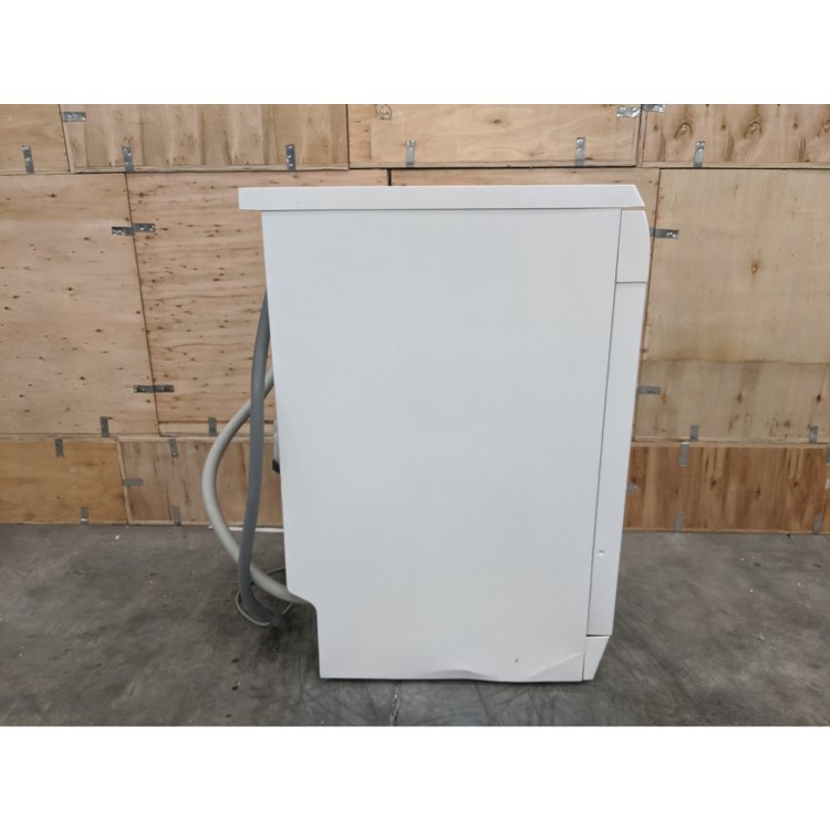 GRADE A3 - AEG FFB62400PW AirDry  9 Place Slimline Freestanding Dishwasher - White
