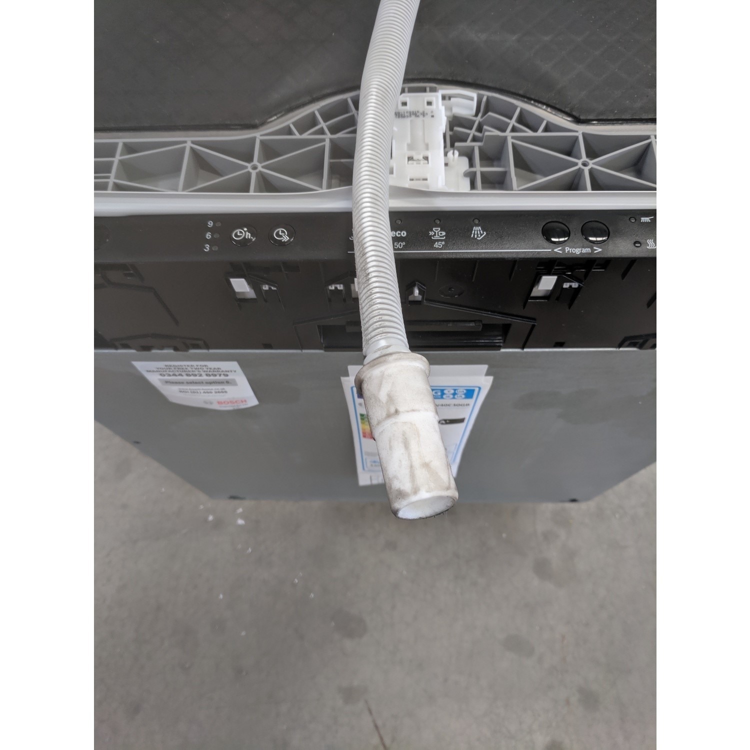 GRADE A2 BOSCH Serie 2 Active Water SMV40C30GB 12 Place Fully Integrated Dishwasher 77638934/1