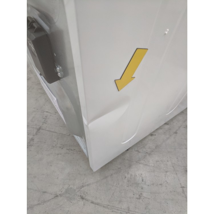 GRADE A2 - Indesit ID60C2WS 60cm Double Oven Electric Cooker With Ceramic Hob - White