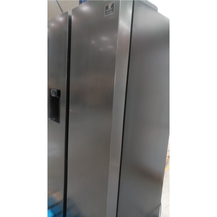 GRADE A2 - Samsung RS68N8230B1 Side-by-side American Fridge Freezer With Ice & Water Dispenser - Black