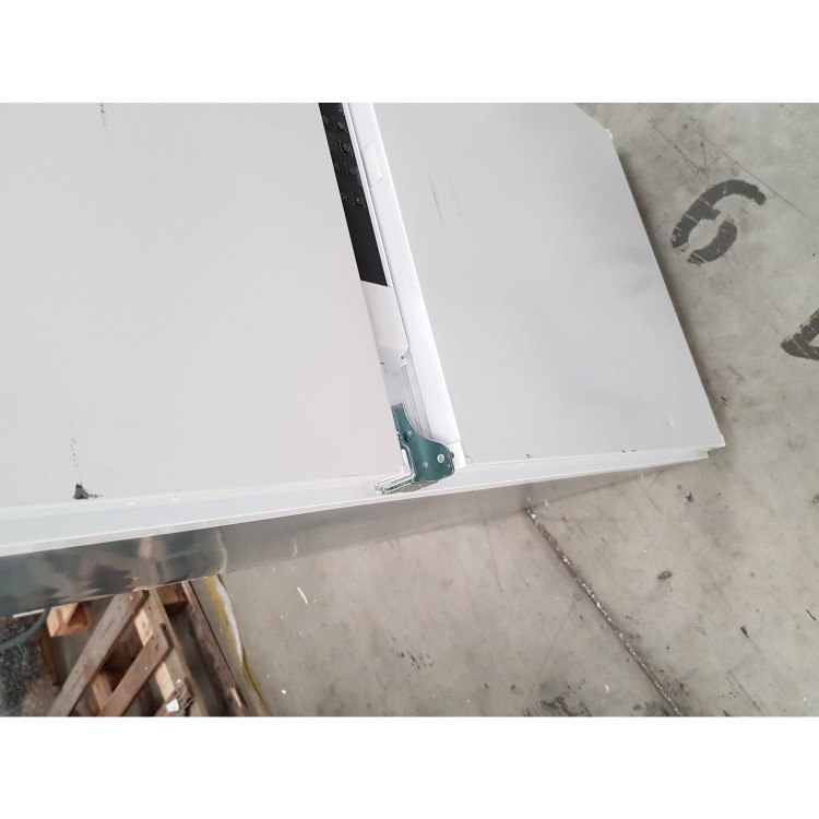 GRADE A2 - Hotpoint BCB8020AAFC Day 1 Frost Free 80-20 Integrated Fridge Freezer