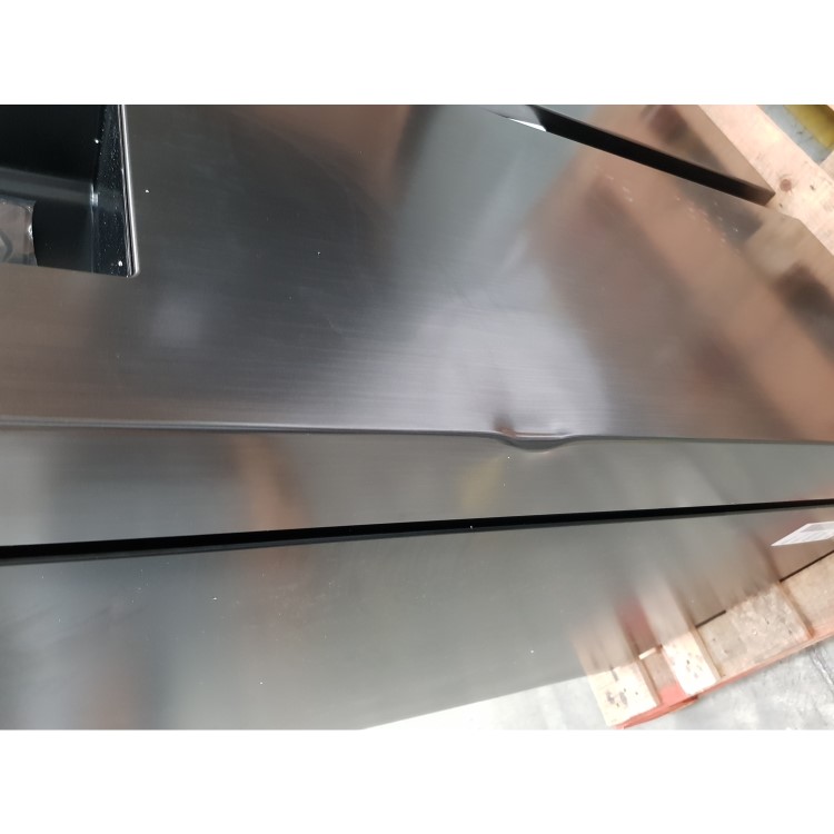 GRADE A3 - Samsung RS68N8240B1 Side-by-side American Fridge Freezer With Ice & Water Dispenser - Black