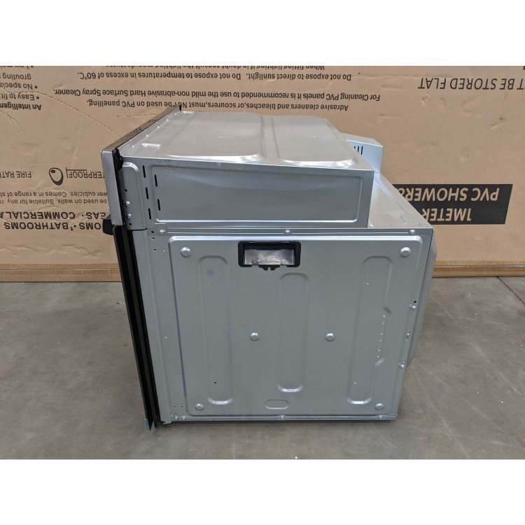 GRADE A3 - electriQ 70 litre 6 Function Built in Static Electric Single Oven - supplied with a plug